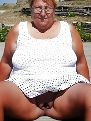 Granny mommy naked vagina sex pictures